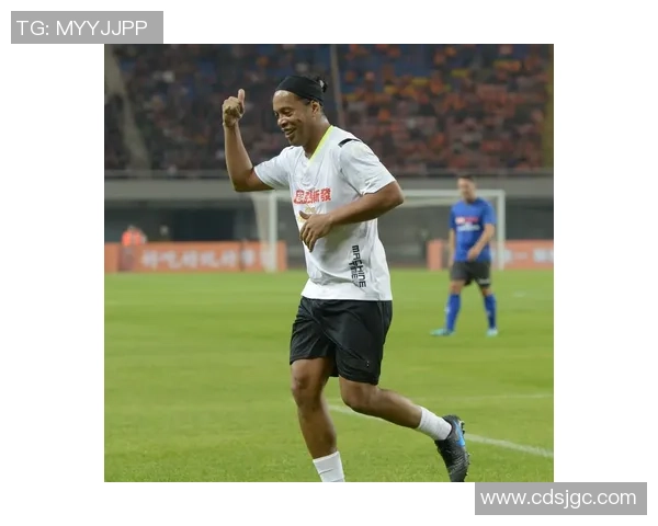 足球明星腰部纹身的独特魅力与背后故事揭秘